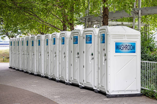 Best Emergency porta potty rental  in Loyola, CA